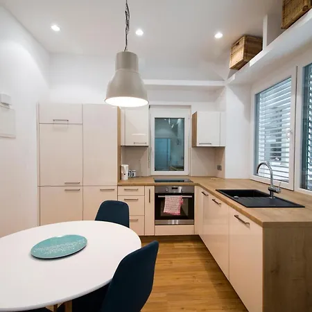 Mosaic Apartman
